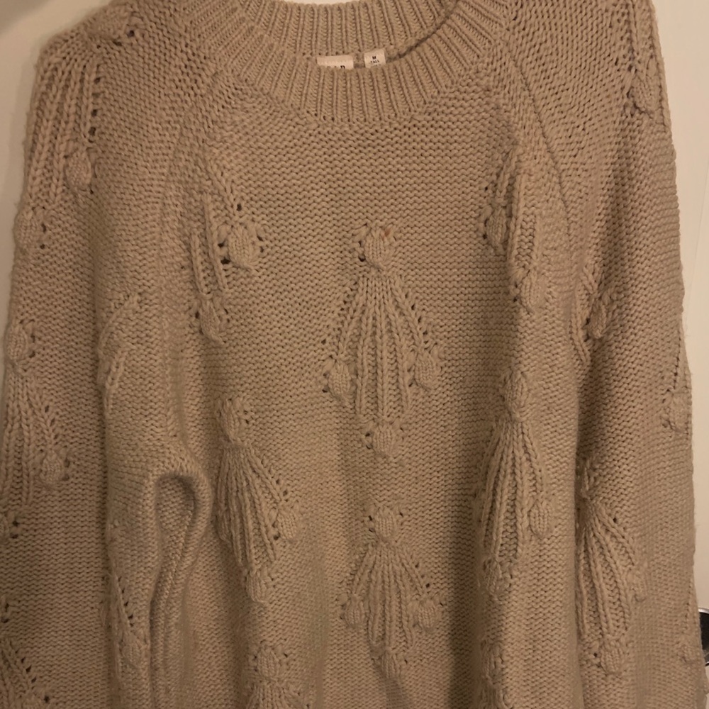 Gap knit sweater.